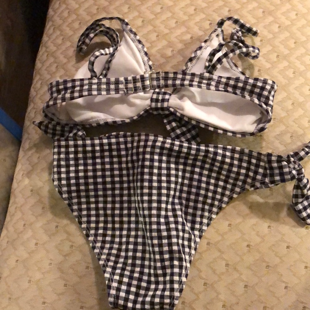 Bikini set - Picture 4 of 4